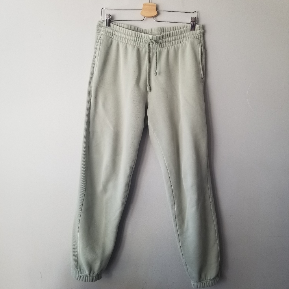 TNA cozy fleece boyfriend sweatpants